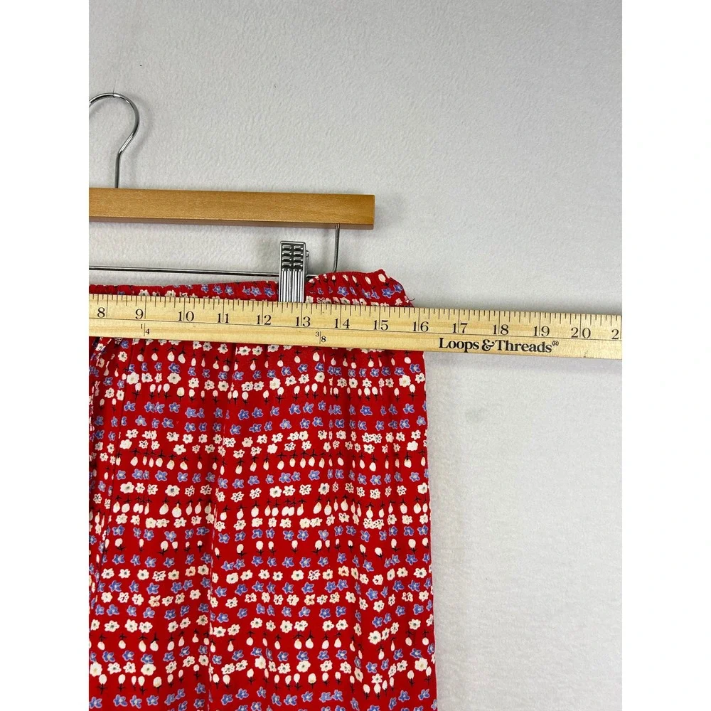 Volange Collection Red‎ Floral Print Cropped Pants Size Large